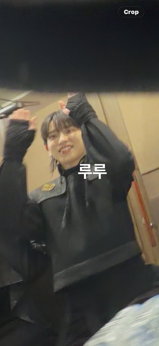 앤팀 쇼케 1차 하바회
루아 토끼귀🐰🐰🐰