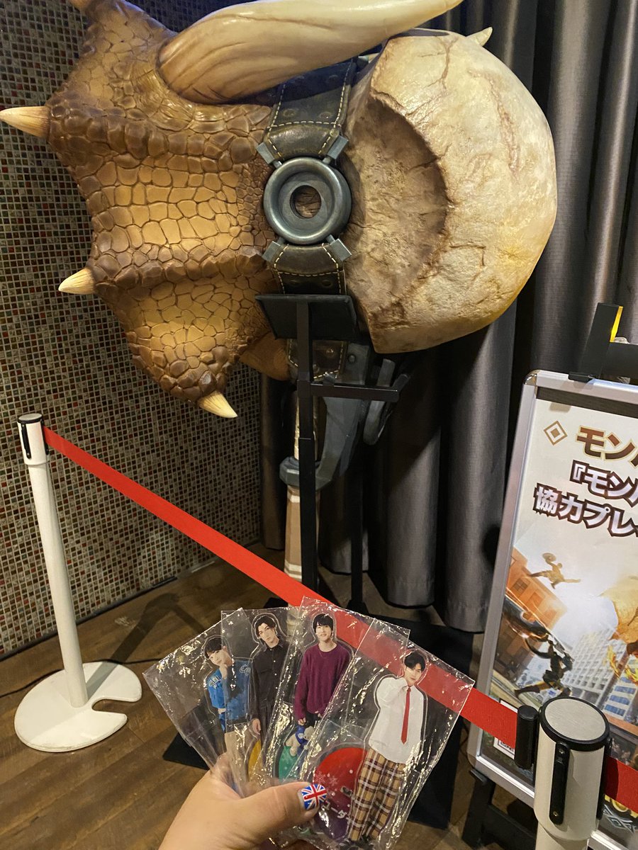 秋たん@虫棒担いだカリピスト tweet media