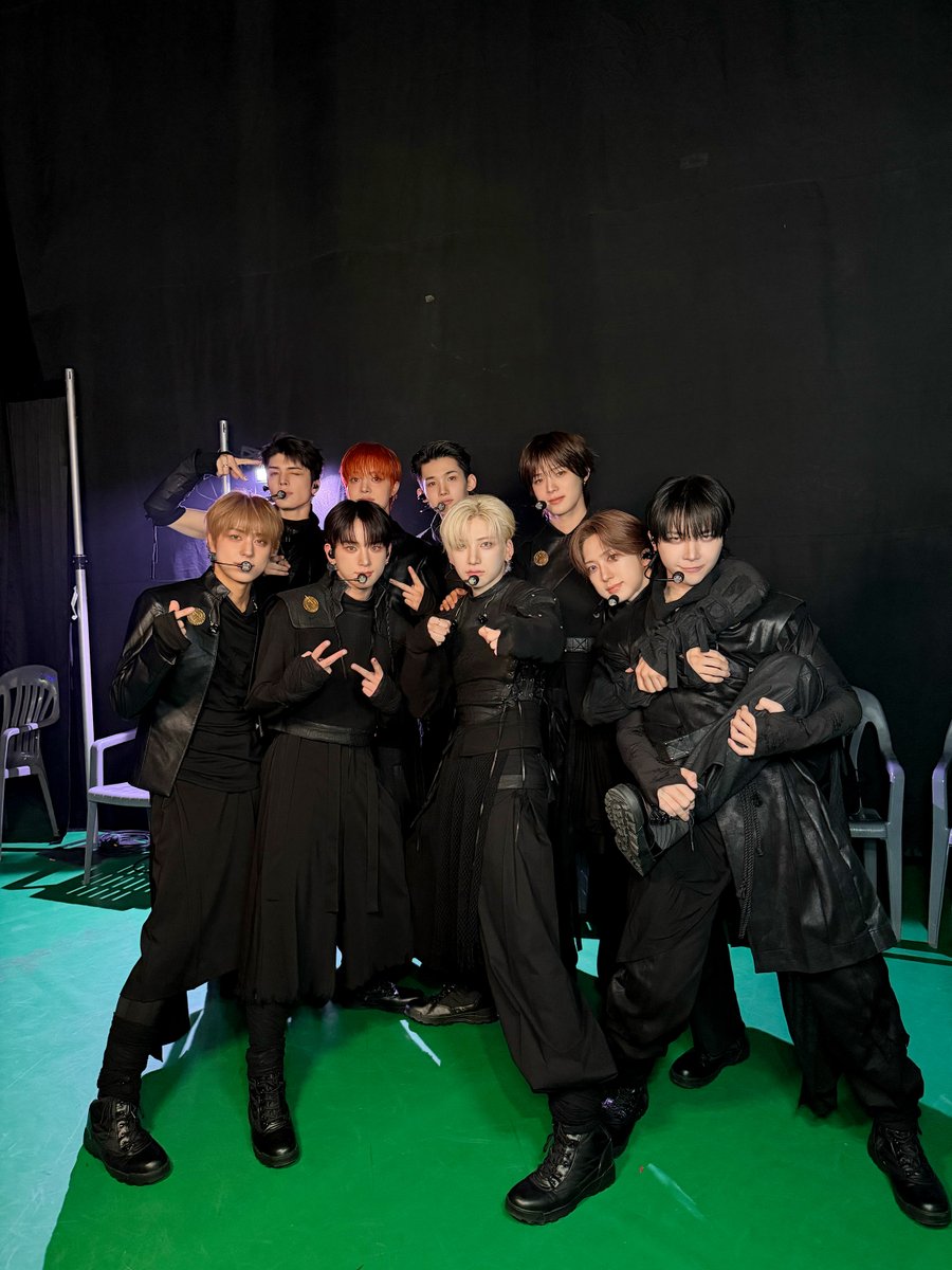 &TEAM OFFICIAL tweet media