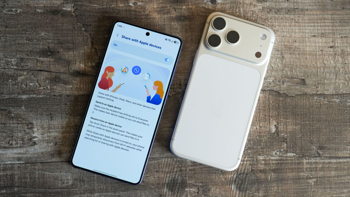 SamMobiles's tweet image. Thank you, Tim Cook, for challenging Samsung for nearly 15 years! Enjoy your retirement in September.

#timcook #samsung #apple