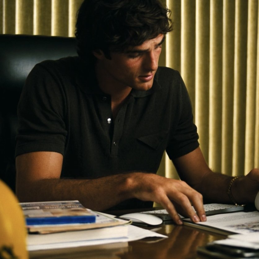 Skylar ᯓ❤︎ ✮🍁🦖 tweet media