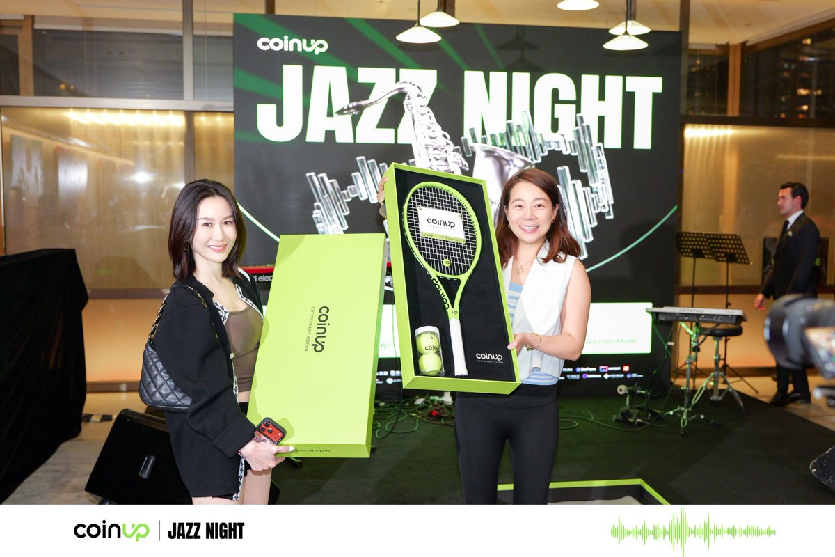 CoinUp.io tweet media