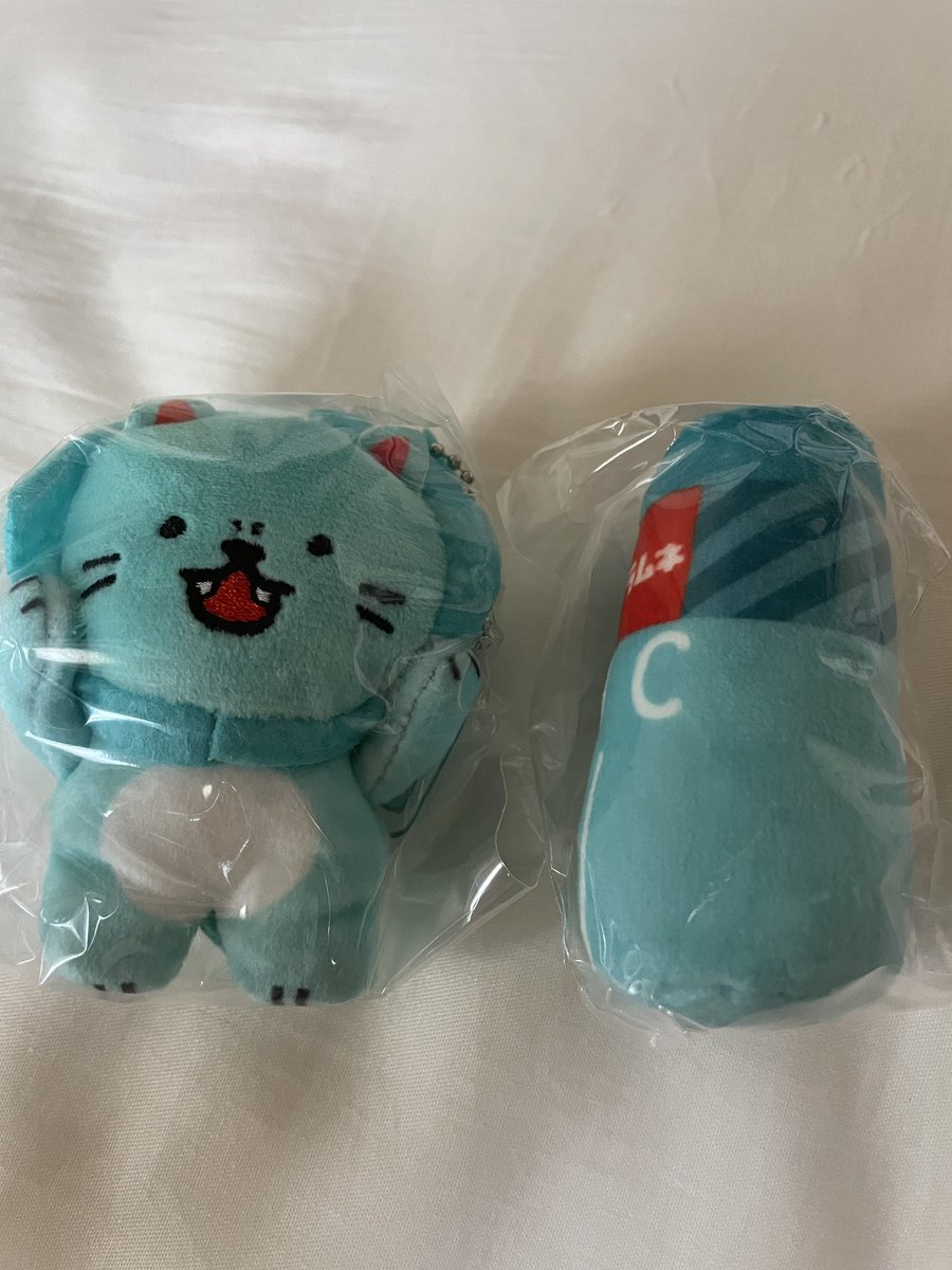 04mi06's tweet photo. 森永ラムネ ぬいぐるみマスコット ガチャ 交換

譲 ラムねこ(集中ver) ラムネ

求 しゅうチュー https://t.co/xW6NL1CqNT