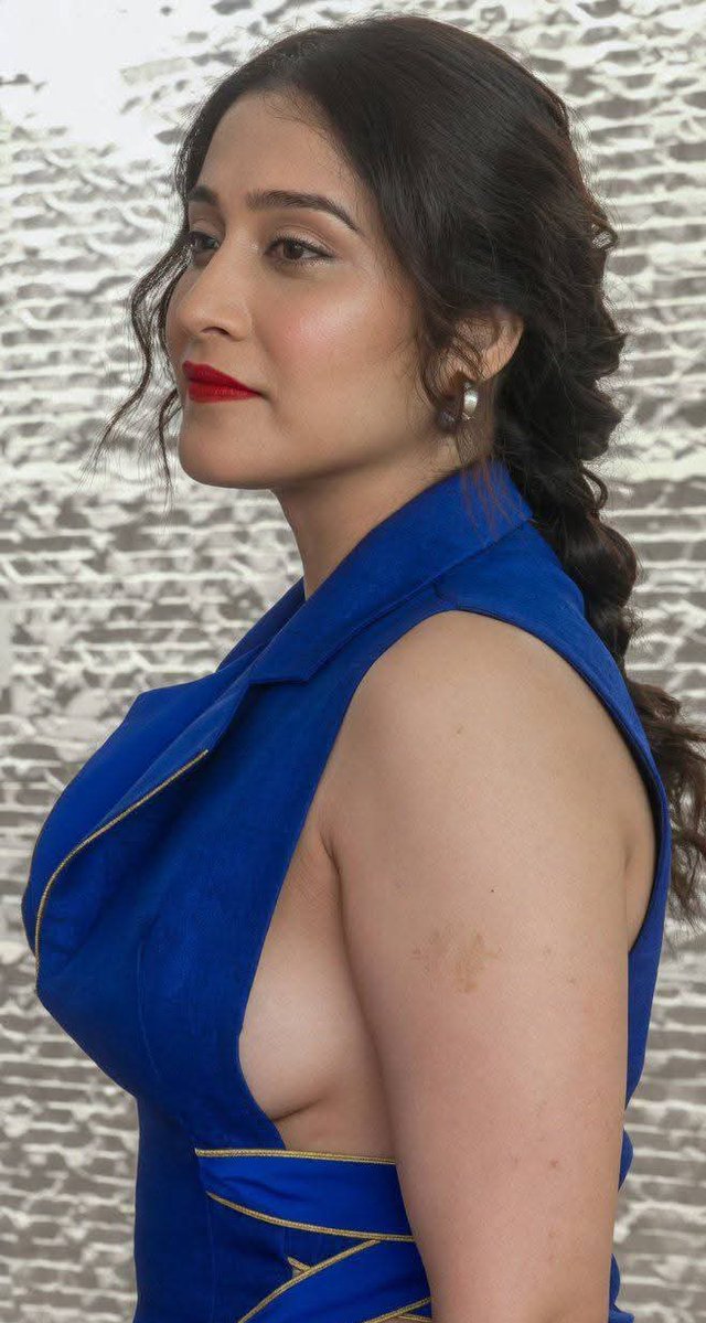 vani seema sissy tweet media