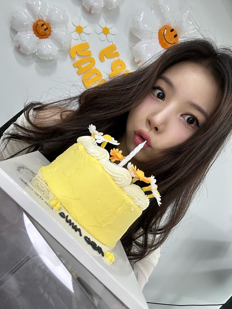 SECRET NUMBER (시크릿넘버) tweet media