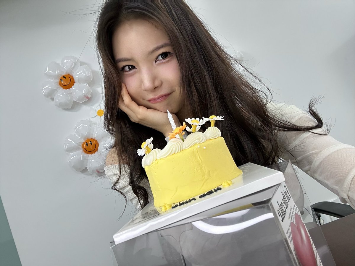 SECRET NUMBER (시크릿넘버) tweet media