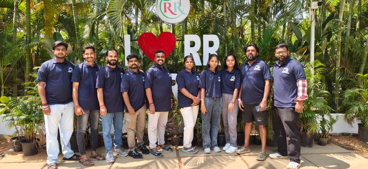 SaviLtd72400's tweet image. 🌿✨ Team Outing Vibes | Savi Forex &amp;amp; Tours Pvt Ltd ✨🌿
Our amazing team from Savi Forex and Tours Pvt Ltd recently went on a refreshing PEME trip—and what an unforgettable experience it was! 💚
#TEAM #CURRENCY #BESTPRICE #GOODRATE #TRAVEL #CORPORATE #WITHLOVE