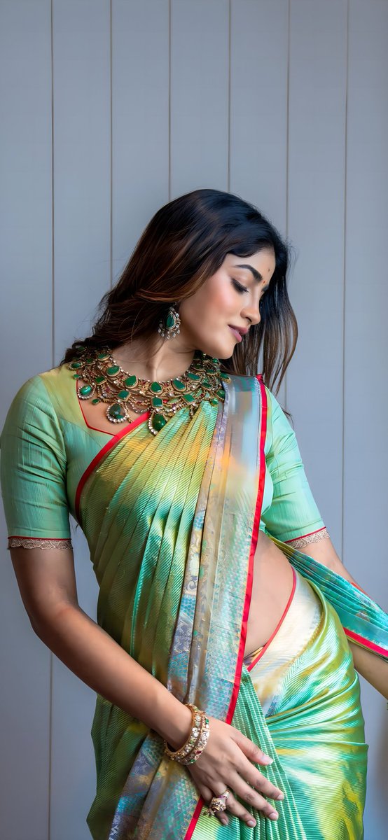 ChinnaC76499052's tweet photo. Dimple Hayathi 🍫
.
#Dimplehayathi #Dimplehayathihot https://t.co/s9z73XtIqV