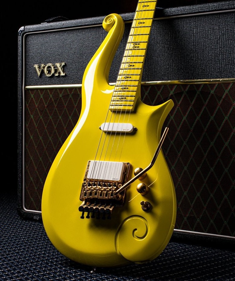 muerdekeroyo's tweet image. PRICE dies in Chanhassen, Minnesota
(April 21, 2016)
#Prince