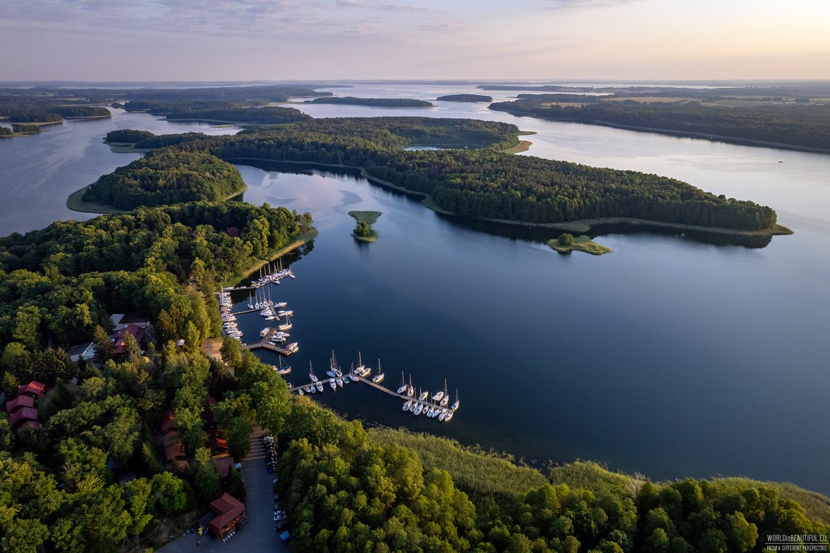maranellosaint's tweet photo. fun fact! poland has a region that we call the land of a thousand lakes <33 https://t.co/m7zWX2pKL0