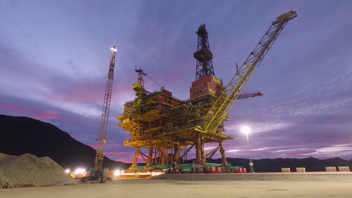 Heavy Lift & Project Forwarding International tweet media