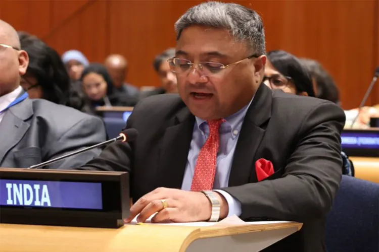 Dnn24Network's tweet image. At the United Nations, India calls for global financial reforms and stronger representation for the Global South.

Read the Full Article: awazthevoice.in/india-news/ind… 

#UnitedNations #GlobalSouth #IndiaAtUN #GlobalGovernance #UNReforms #DevelopmentFinance #DNN24 @AwazThevoice