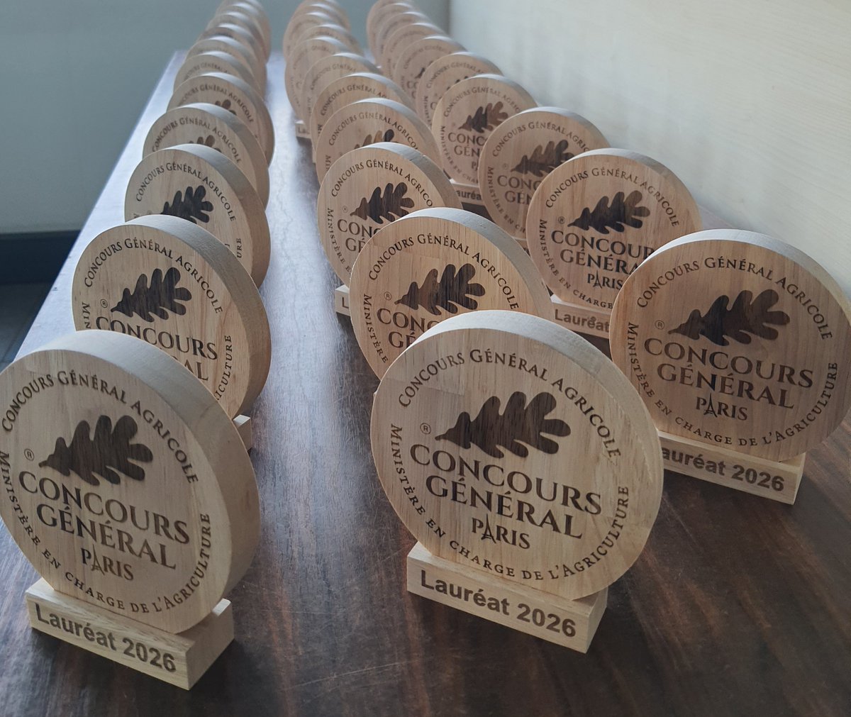 🏆Après le record de médailles décroché au Concours Général Agricole (177 médailles au #CGA2026 !) pendant le Salon de l'Agriculture de Paris, il est désormais temps de mettre à l'honneur nos lauréats  !  Ci-dessous, remise des trophées dans le Morbihan et l'Ille-et-Vilaine👇