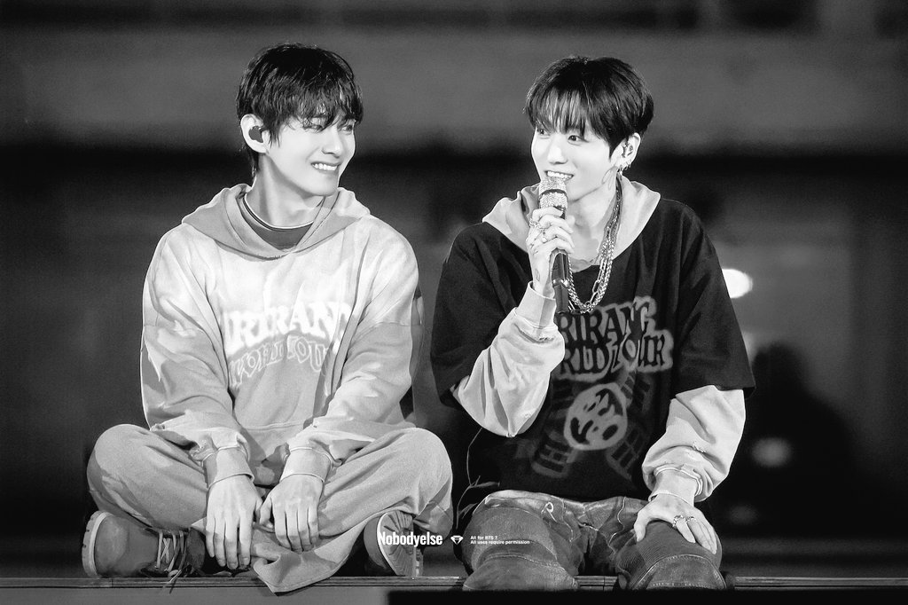 aL¡ce_보라해 tweet media