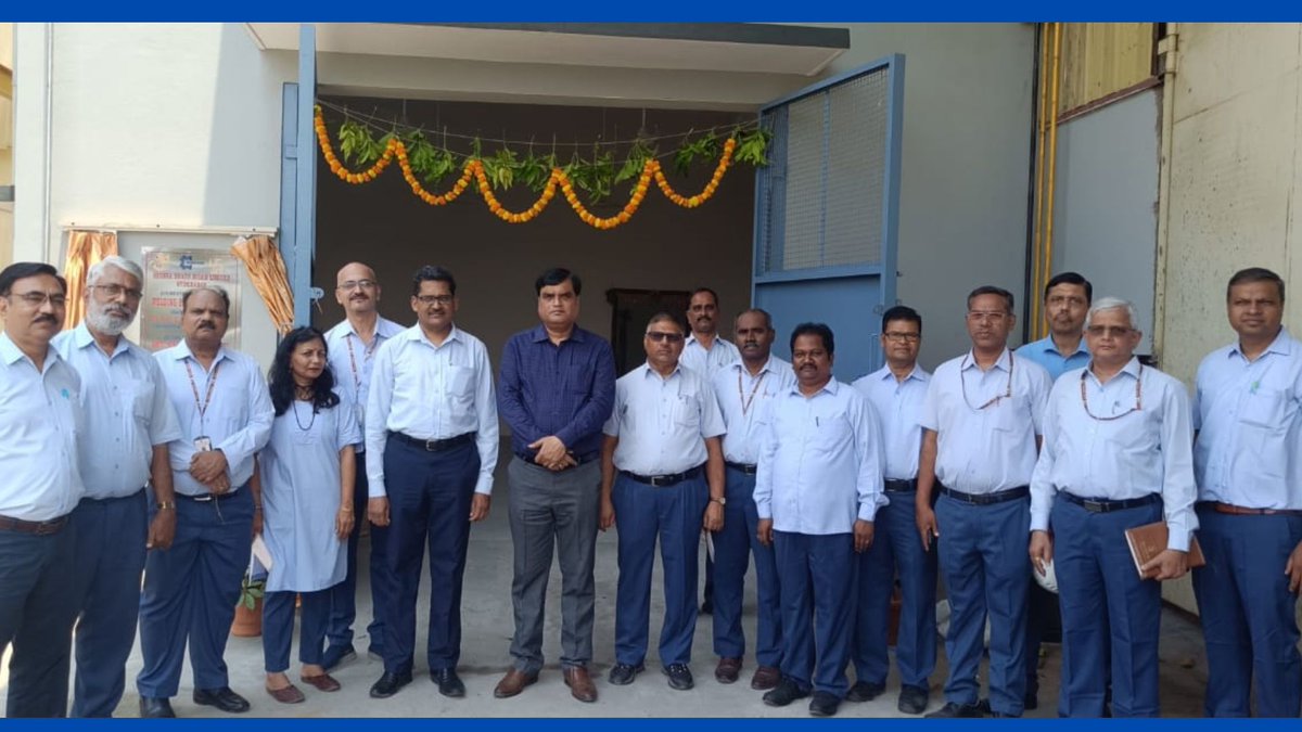 MidhaniLtd's tweet image. विनिर्माण उत्कृष्टता को सुदृढ़ बनाना: मिधानि में वेल्डिंग इलेक्ट्रोड संयंत्र का उन्नयन 
Strengthening Manufacturing Excellence: MIDHANI Enhances Welding Electrode Plant. 
#MIDHANI #ManufacturingExcellence