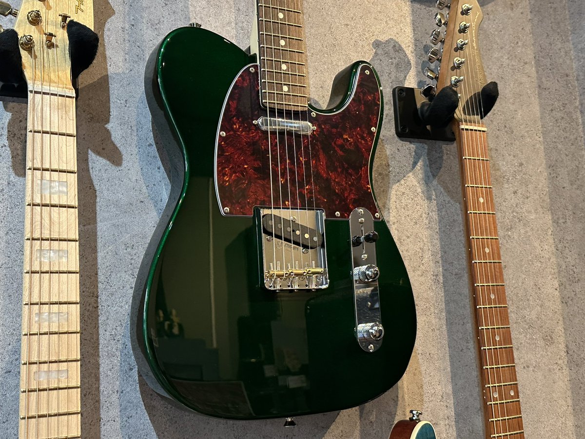 Guitar Shop TONIQ tweet media