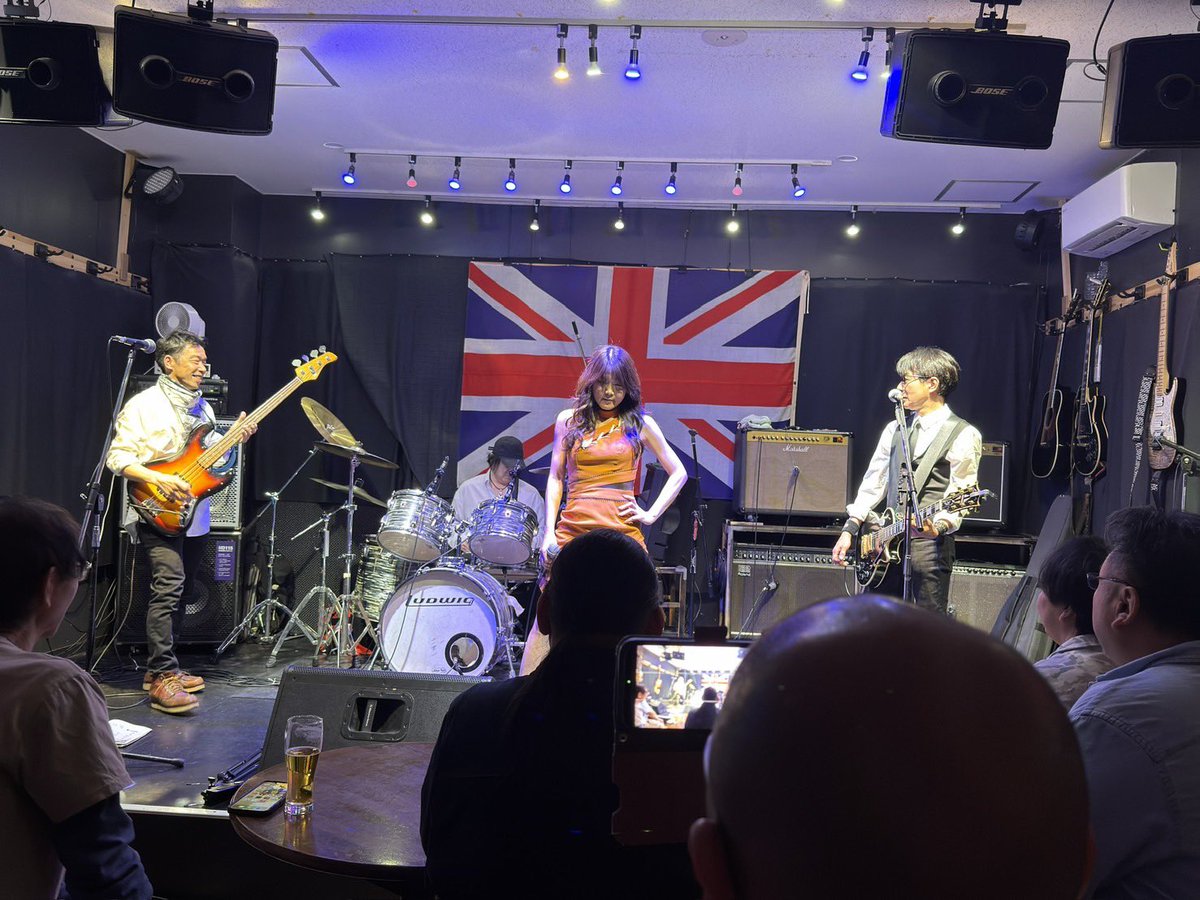 BaddyKohei's tweet photo. 一昨日日曜日。
ROMY☆&amp;THE SIDE-WINDERSライブ無事終了🎵
満員御礼🈵🈵🈵
関わって下さった全ての皆様に感謝です！
ありがとうございましたm(_ _)m
いつも心にロックンロールを☆

#越谷アビーロード
#シーナアンドロケッツ
#次回ライブは5月22日吉祥寺GB https://t.co/U2Wt8mGHR4