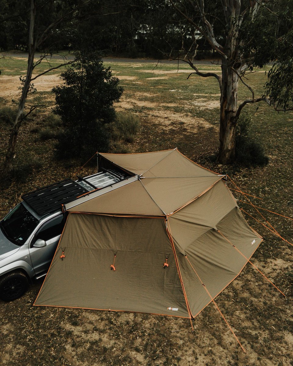 TheOztentGroup's tweet image. Start with shade. Build from there.⁠
⁠
The Foxwing 270° Awning wraps your vehicle in 11sqm of coverage, then expands into a full camp system. Add walls, extend your space or connect straight into your tent.⁠
⁠
One setup. Endless configurations.⁠
⁠
#oztent | #discovermore