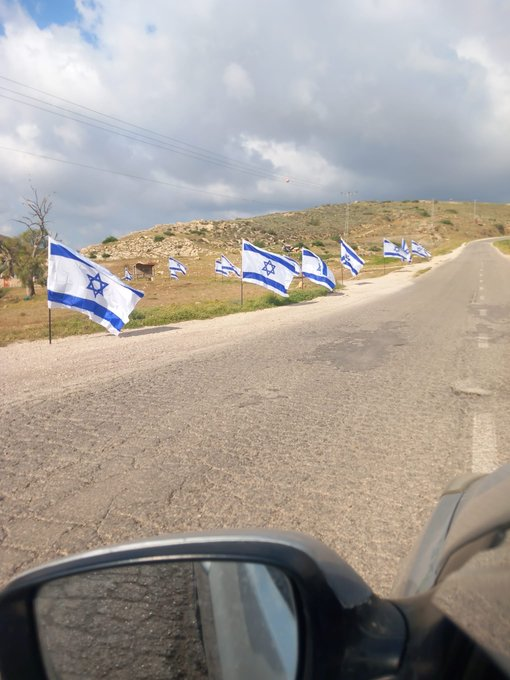 ferozwala's tweet image. x.com/ferozwala/stat…

📚🏫The Israeli occupation forces demolished the Al-Malih Basic Mixed #School, along with the electricity and water networks, health facilities &amp;amp; all the contents of the rooms, including furniture &amp;amp; materials, leaving only the rented historical building