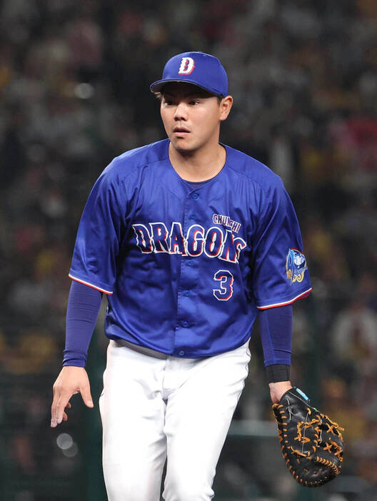 中日】三塁手・高橋周平がバントで三塁線を破られる！？巨人・則本昂大
