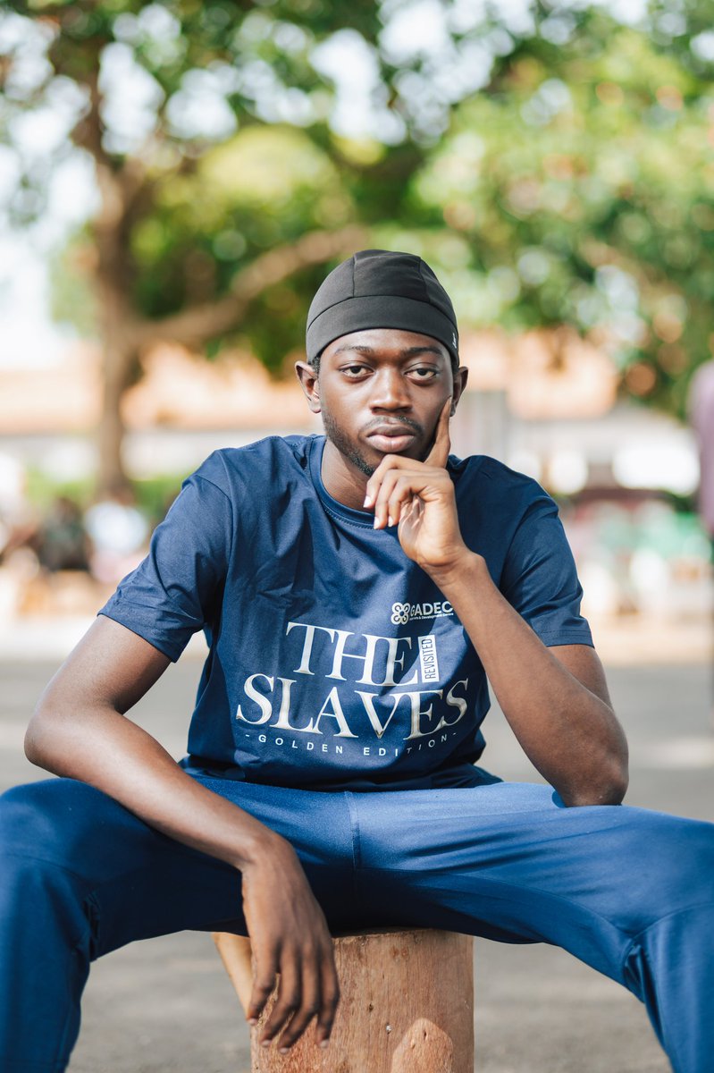 Slugartwolf's tweet photo. Some stories demand to be felt.
The Slaves is one of them.
@HakibKarim @amritamakai1231 @miniGodKhelly07 @censorbg
#Theslaves #Reparations #Repatriation #Slavesrevisited #Theatre #art #Ghana #Motion26 #World #Draw #drawings #Artist #creative https://t.co/V7uq4T2bLm