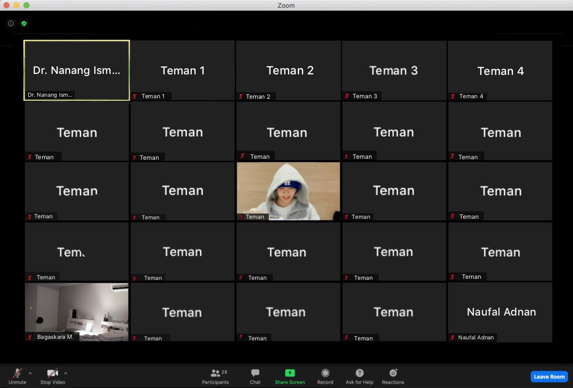 thelunarhigh's tweet image. Mahasiswa pada masanya #tbt