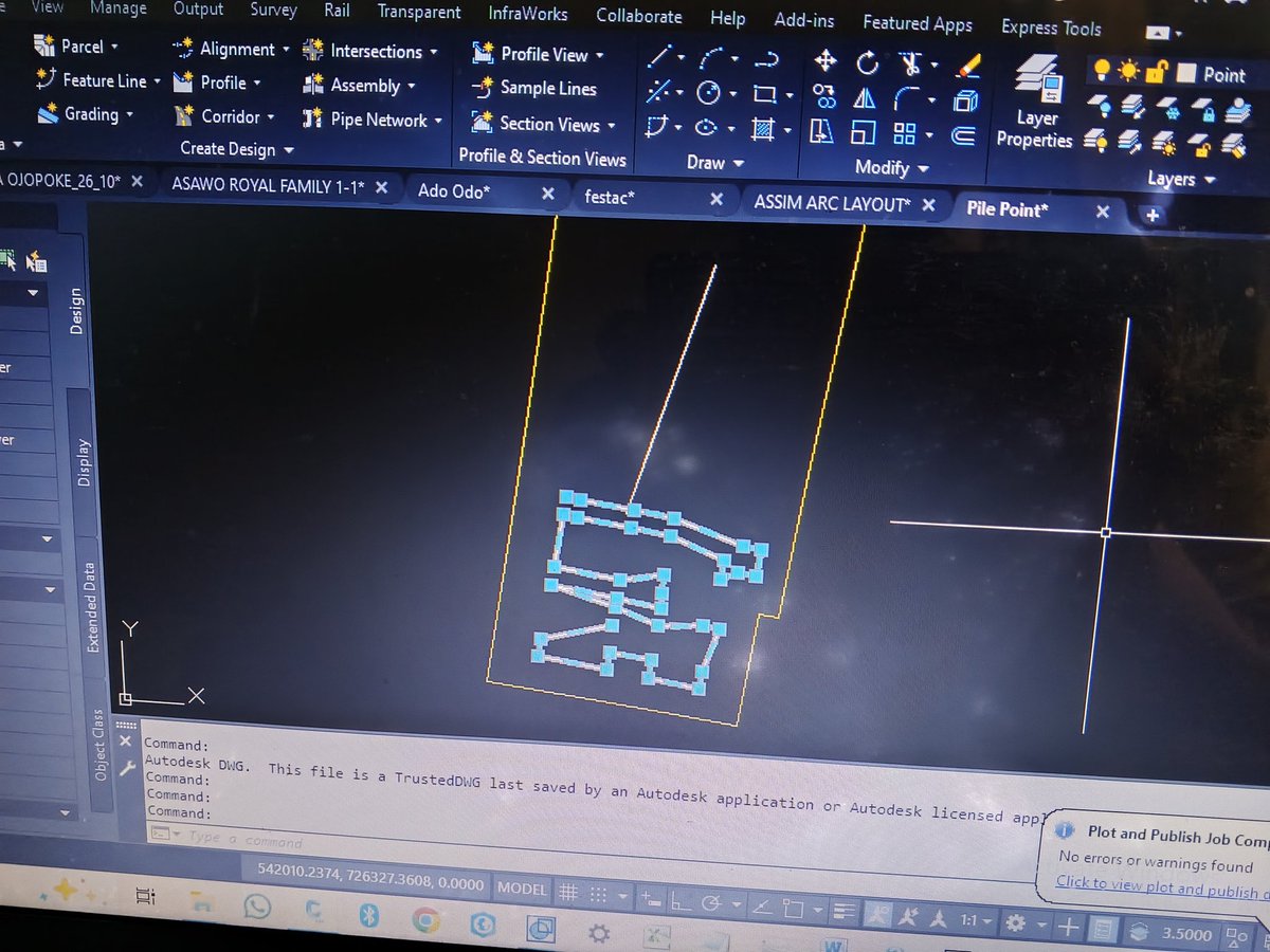 surv_juwon's tweet photo. Extracting my raw data for PILE POINT STAKEOUT 

Involve us in your next project👷🏽‍♂️👷🏽‍♂️🚧
#PILE #SURVEYING #GEOMATICENGINEER https://t.co/5z8PIGU7xZ