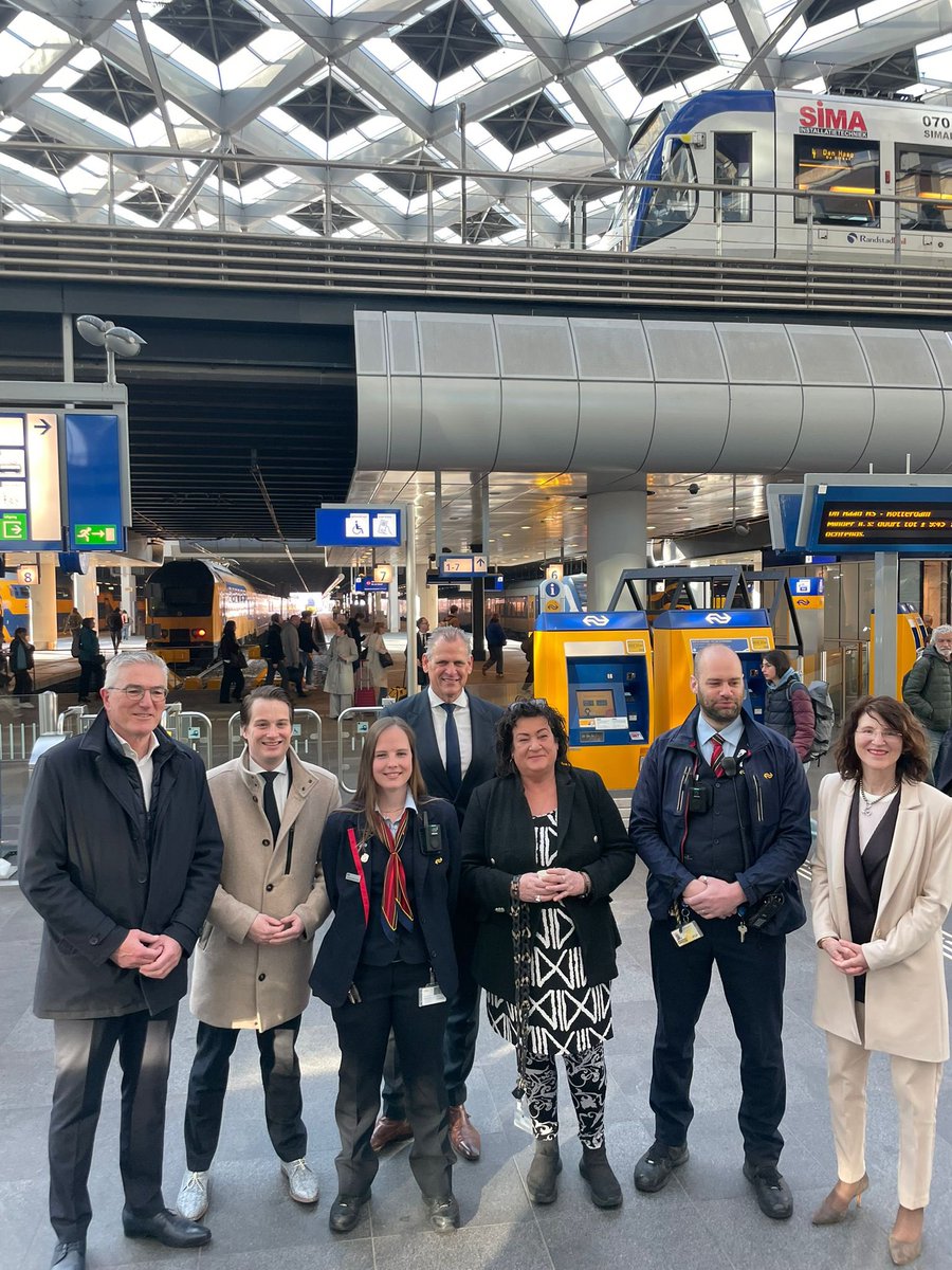 Caroline van der Plas tweet media