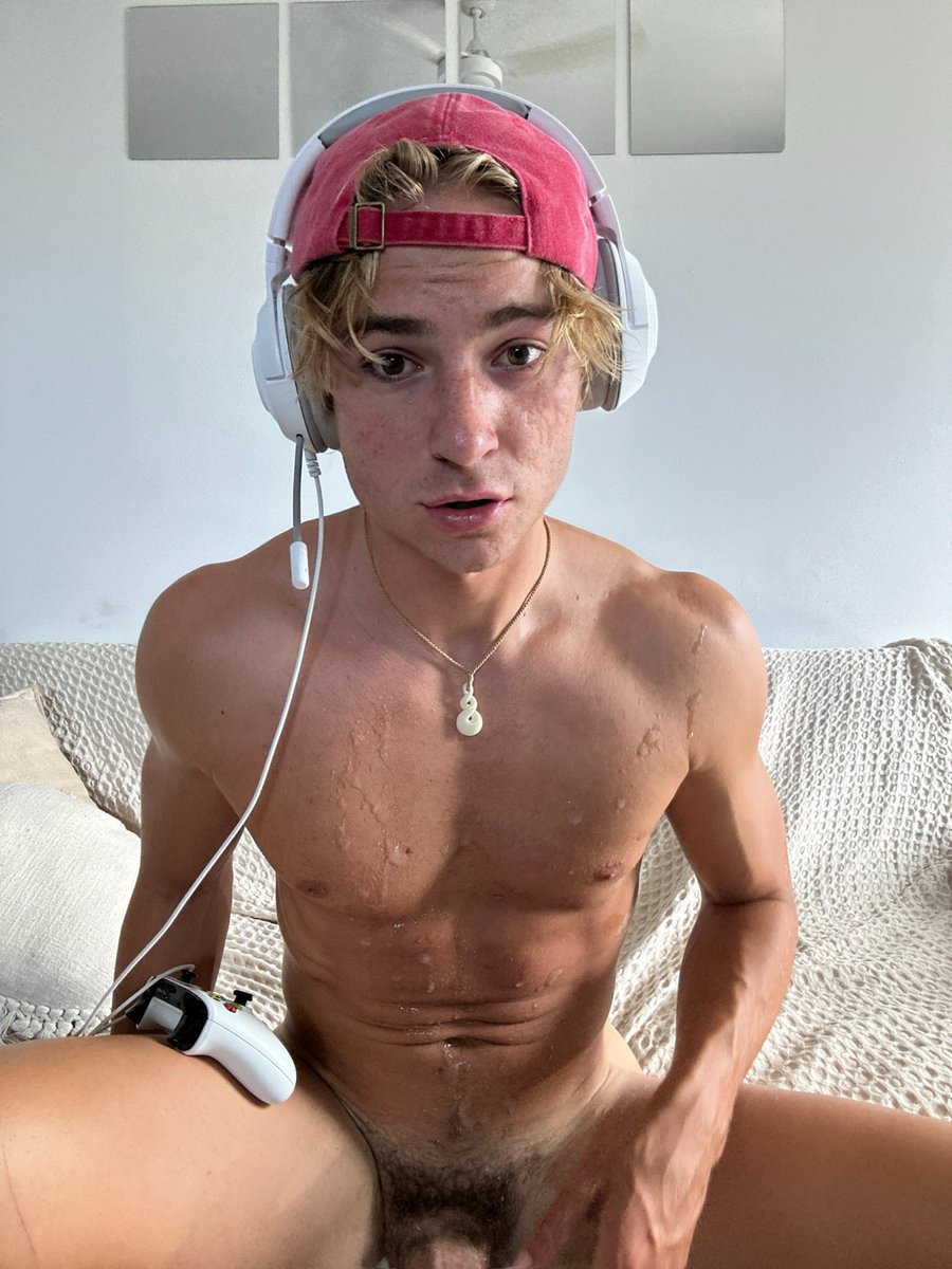 Nathaniel Taplin ❤️‍🔥 tweet media