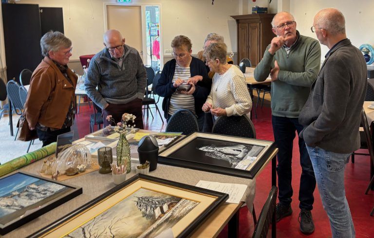 Expositie in Het Akkerhus entersnieuws.nl/expositie-in-h…