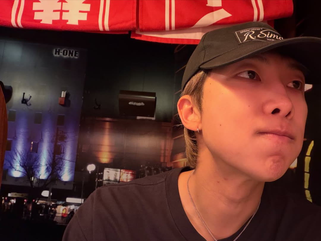 9123kv's tweet photo. RM posted a photo on Instagram on 2026/4/20 that was taken at Ichiran Shimbashi (一蘭 新橋店). G-Dragon and a member of SVT have been there before as well.

📍Shinbashi 2 Chome−5−6 2F, Minato City, Tokyo 105-0004, Japan https://t.co/PCJGUDJgiw