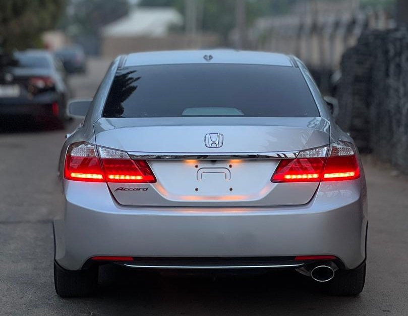 Beauty Cars tweet media