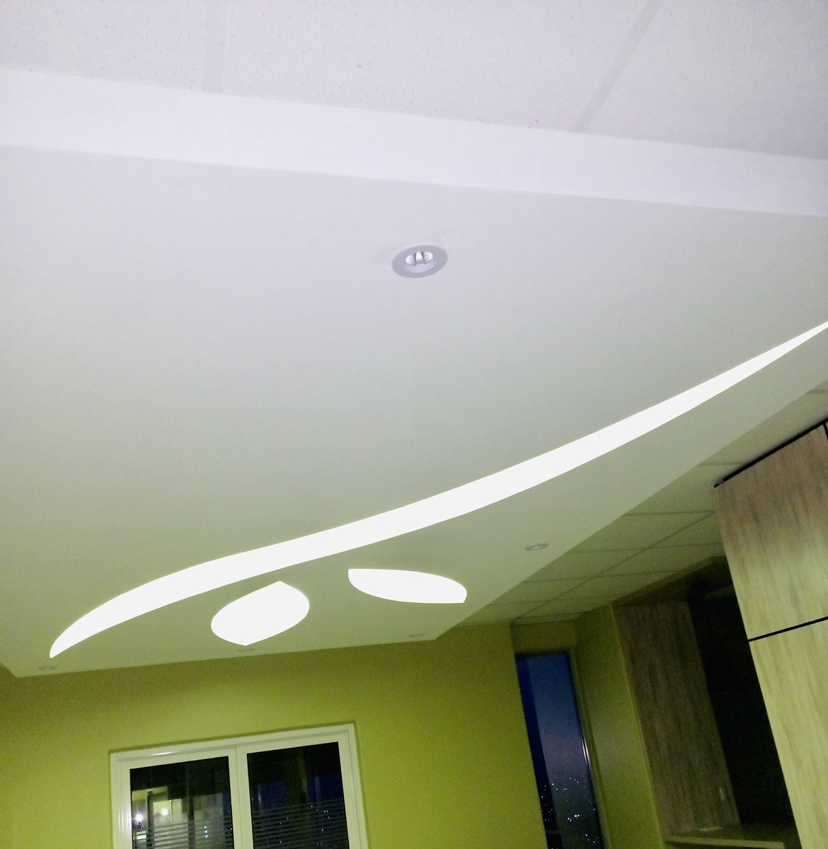 pong_agencies's tweet image. Precision in every detail. Power in every connection.
Pong Agencies Kigali Ltd, We’re here for youuu🤝

📍KG33 Ave, Adarwa building(Gakinjiro), Gisozi, Kigali, Rwanda
☎️+250 784 114 225

#pongagencies 
#electricalexperts 
#lightingdesign 
#smartinstallation 
#cleanwork