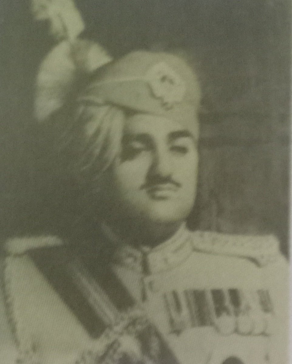RaniJBikaner's tweet photo. Maharaja sa of Bikaner  A very Happy Birthday to you Babosab hukam.  Khmmaghani https://t.co/vlJzeahBcB