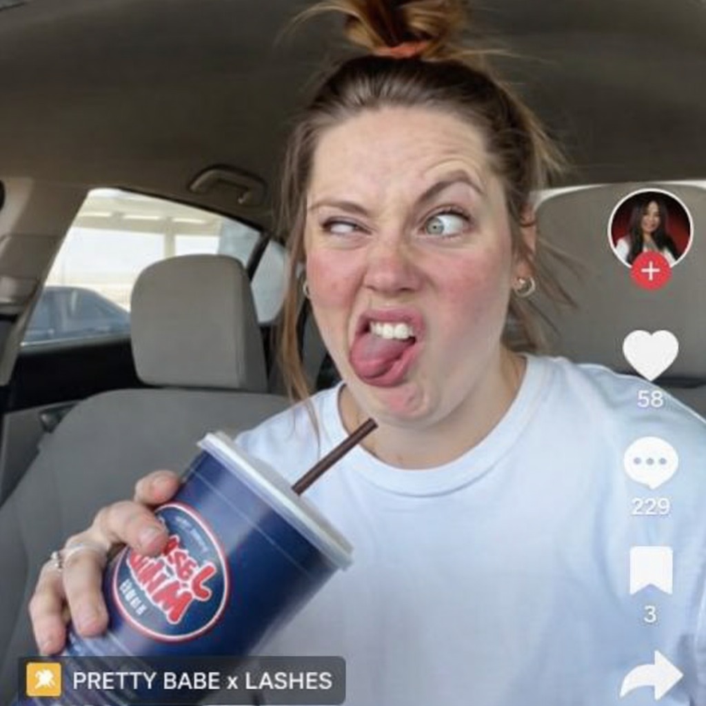 TheSpeakTruth's tweet photo. @kaylee_ashlynn Oh yeah street shitter  🤡 https://t.co/bORKNm8IWC