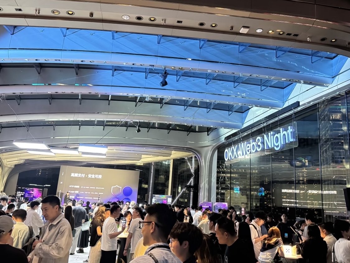 Pactcore's tweet image. Excited to be at #Web3Festival in Hong Kong 🇭🇰

So many great conversations around #AI agents, infra, and what’s next.

Having met a lot of amazing builders — feels like something big is coming.

Glad to be here. More soon ⚡

#Hongkong #Web3Festival