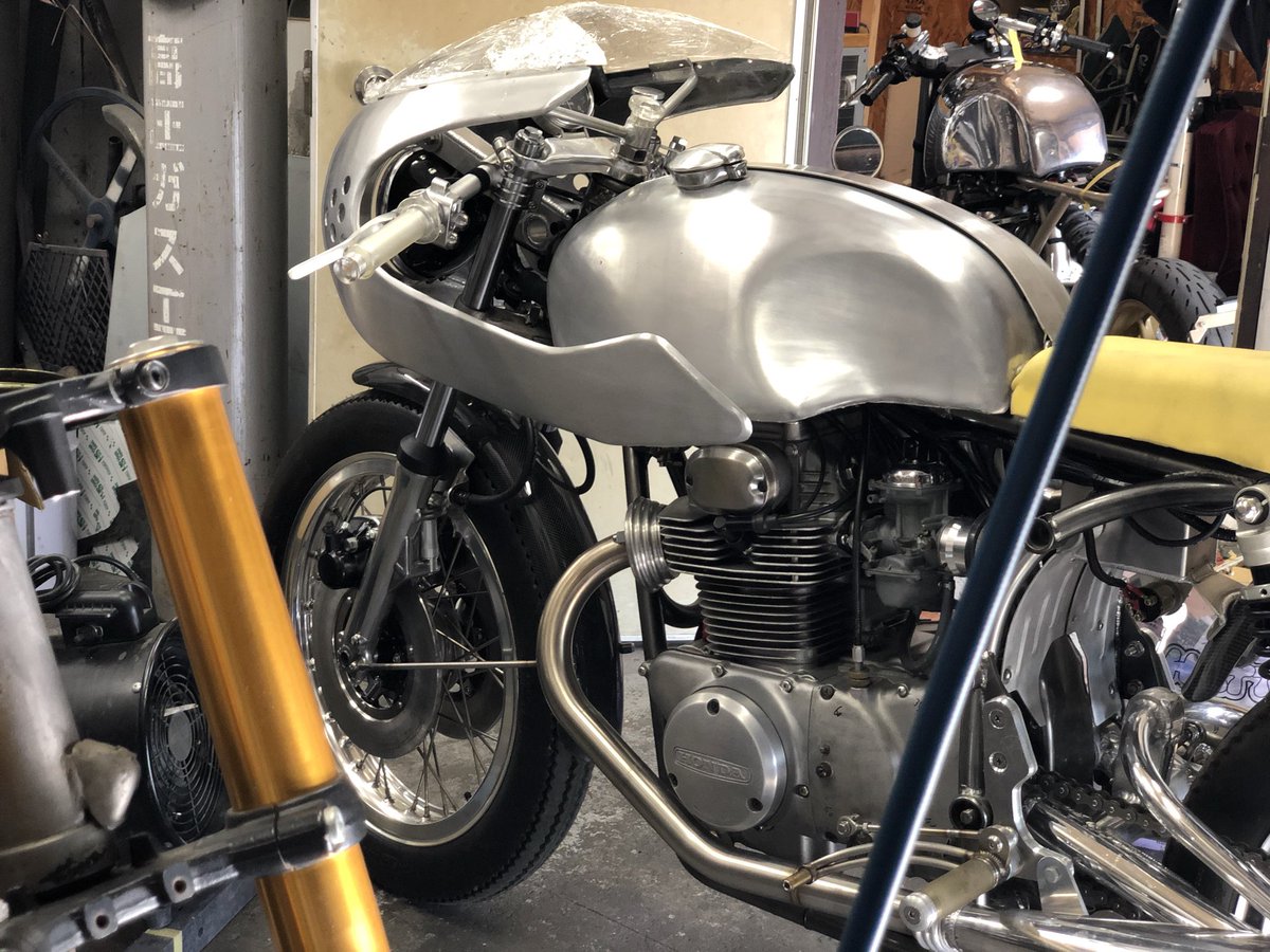 Unknown builder of A tweet media