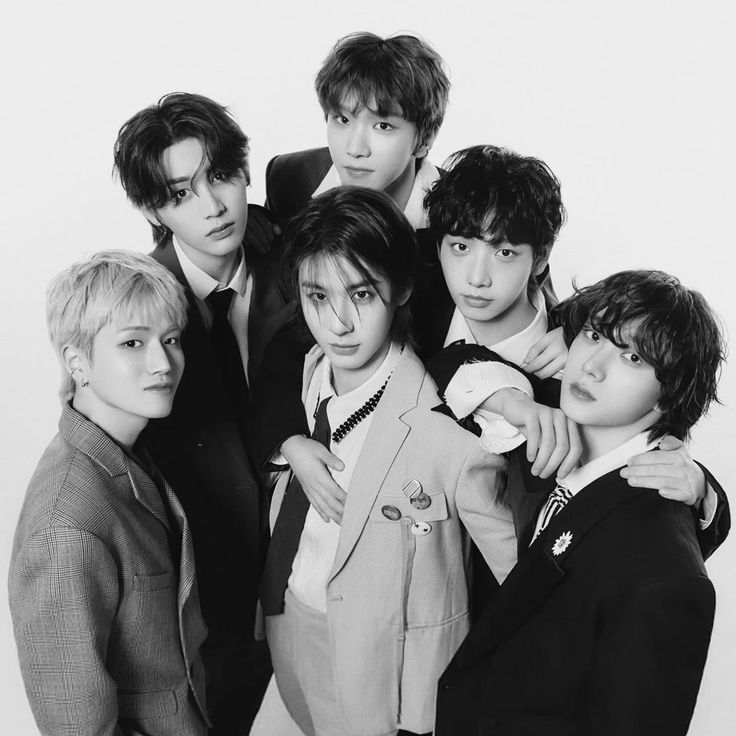 vya 🧸ᴬᴷᴬ¹² tweet media