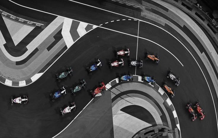 vya 🧸ᴬᴷᴬ¹² tweet media