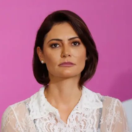 DONA MICHELLE, PEÇA  PERDÃO  AO JAIR BOLSONARO E SEUS  FILHOS!

E  CHEGA  DE  FAZER  CONFUSÃO.