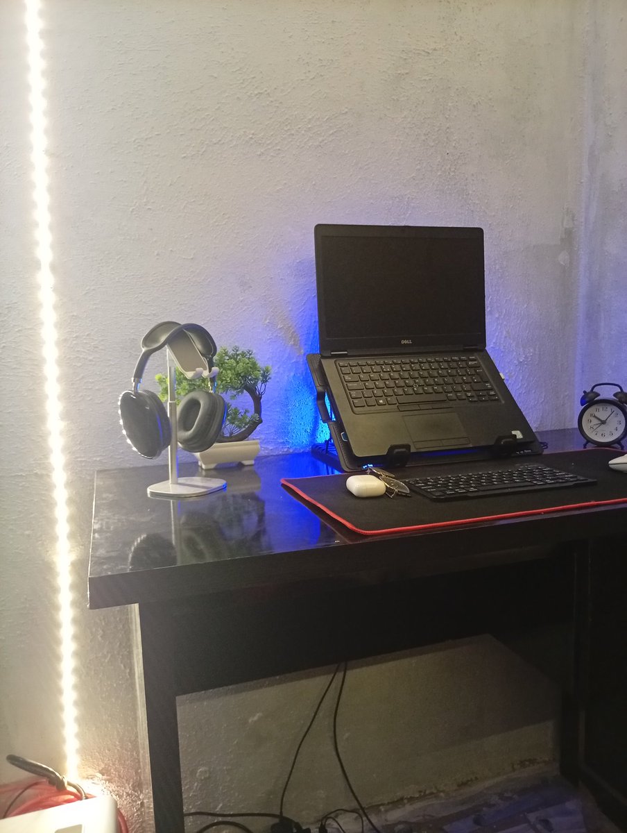 Adekunle Adekola | Visual Designer tweet media