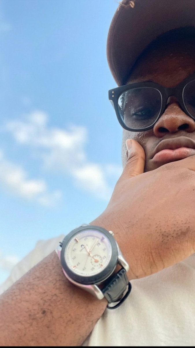 Hey, I’m Princewill.
Building with Machine Learning and exploring smarter systems as I learn.
Let’s connect 💪