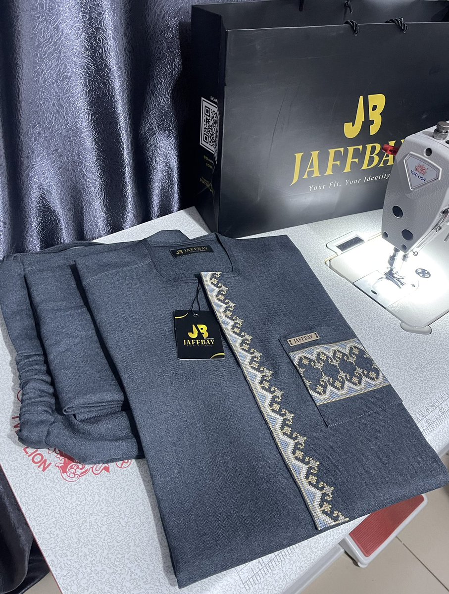 Jaffbay's tweet photo. Well-tailored kaftan available in various colours, fabric types, and sizes.
🏷 Starts at 50,000 NGN
WhatsApp: +2348036254487 to order
#kaftanformen #mensnative #fashiondesignerinibadan #jaffbay #fashiondesignerformen https://t.co/HISmhbdM9K
