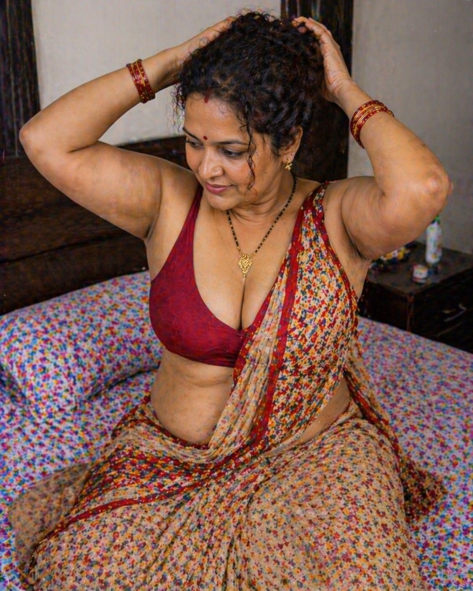 कामिनी tweet media