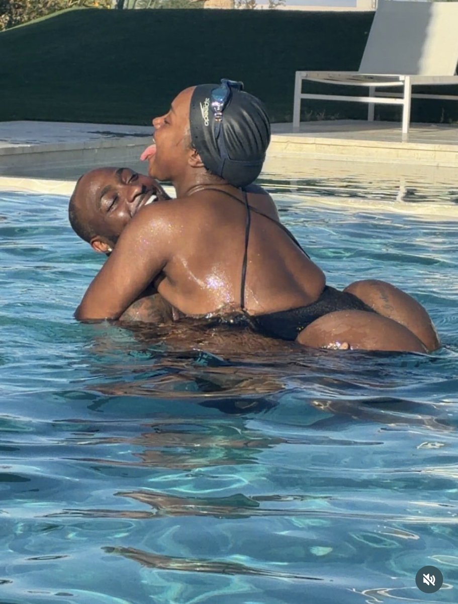 shalom_assitant's tweet image. My favorite photo of Chivido 🥹😩😍 #davido #chefchi #obochella #Coachella