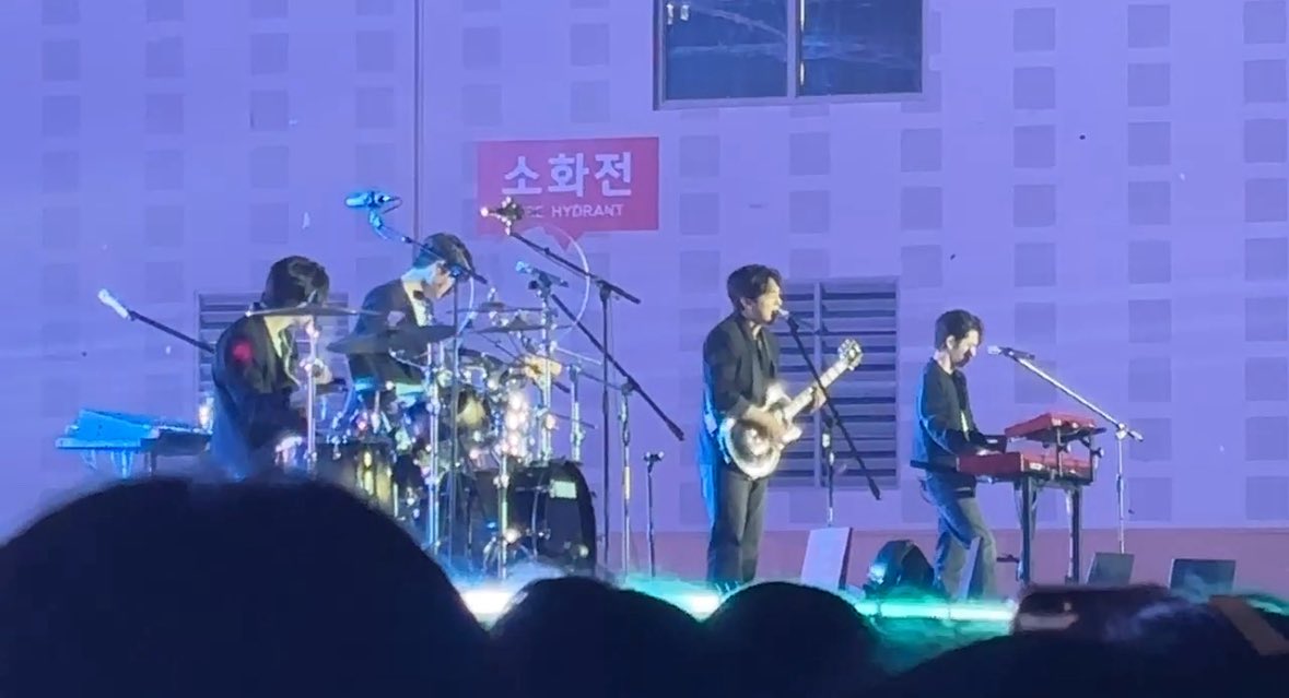 slow 쁘케 tweet media