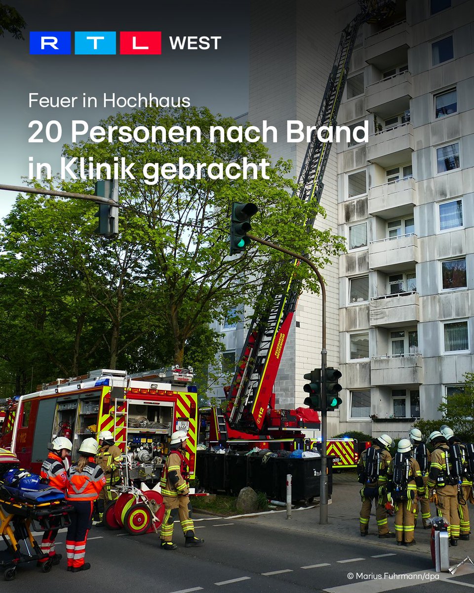 RTLWEST's tweet image. Großeinsatz der #Feuerwehr am Montagabend (20.04.) in #Meckenheim. Dort brannte es in einem siebenstöckigen #Hochhaus. Dichter #Rauch zog durch das Treppenhaus. 75 Bewohner mussten das Gebäude verlassen. Einige wurden auch mit einer Drehleiter gerettet. 20 Menschen kamen mit