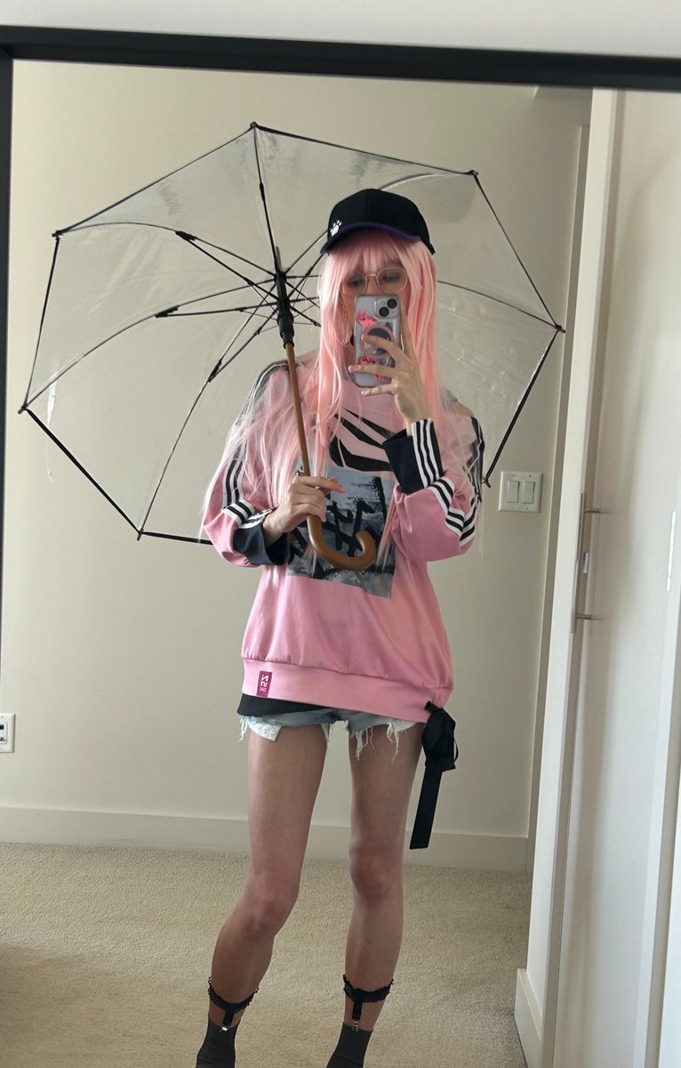 ❄️☂️ tweet media