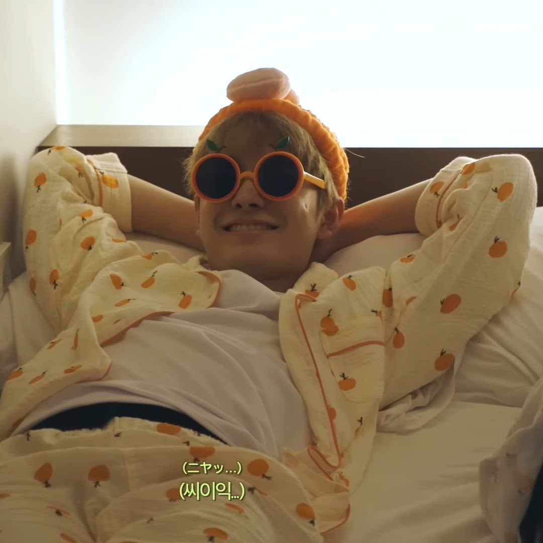 ★彡.｡두부.:*☆ • Ode to love tweet media