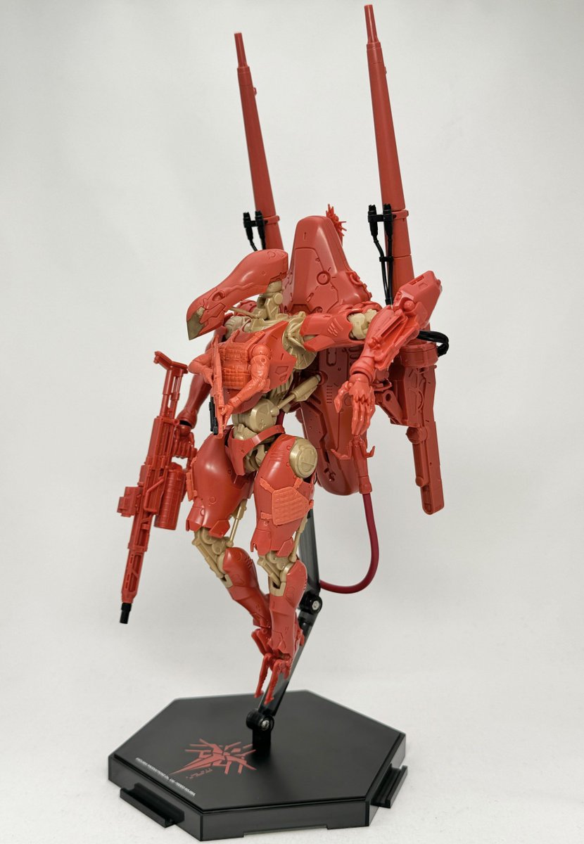 Kotobukiya_akb's tweet image. 【コトブキヤ秋葉原館2階】
予約情報：2026年4月23日発売予定
『ゴーストメック コフィンズ コマンダー』¥9,900(税込)

▲上記商品のサンプルが完成しました✨
2階ショーケースにて展示中です👀

ぜひご利用ください！
#DeathStranding2 #akiba #KOTOBUKIYA
